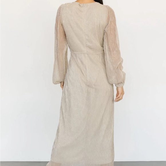 Champagne/Gold Shimmer Dress - Picture 4 of 6